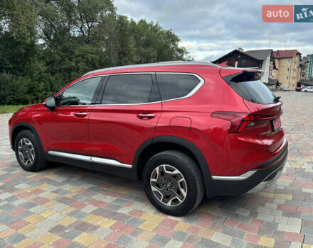 Красный Хендай Санта Фе, объемом двигателя 1.6 л и пробегом 32 тыс. км за 34000 $, фото 2 на Automoto.ua