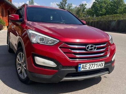 Хендай Санта Фе 2013 у Дніпро (Дніпропетровську) на Automoto.ua Червоний Хендай Санта Фе, об'ємом двигуна 2.36 л та пробігом 238 тис. км за 11200 $, фото 1 на Automoto.ua