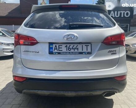 Хендай Санта Фе, объемом двигателя 2.4 л и пробегом 238 тыс. км за 15500 $, фото 5 на Automoto.ua