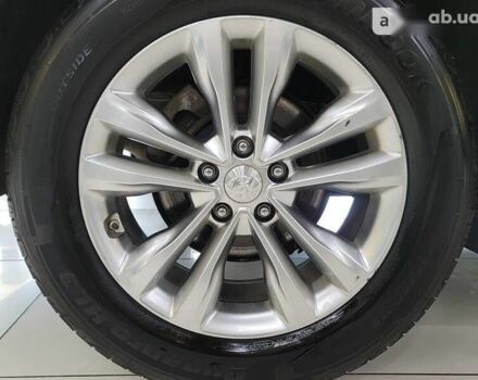 Хендай Санта Фе, об'ємом двигуна 2 л та пробігом 127 тис. км за 24000 $, фото 9 на Automoto.ua