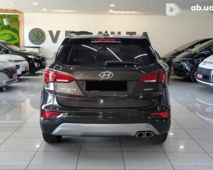 Хендай Санта Фе, об'ємом двигуна 2 л та пробігом 127 тис. км за 24000 $, фото 4 на Automoto.ua