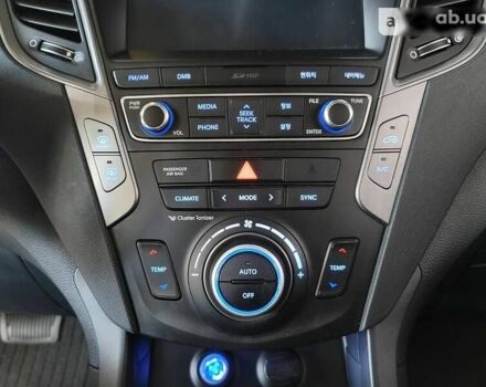Хендай Санта Фе, об'ємом двигуна 2 л та пробігом 127 тис. км за 24000 $, фото 19 на Automoto.ua