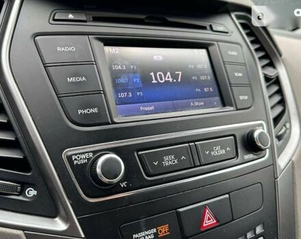 Хендай Санта Фе, объемом двигателя 2.4 л и пробегом 72 тыс. км за 18900 $, фото 13 на Automoto.ua