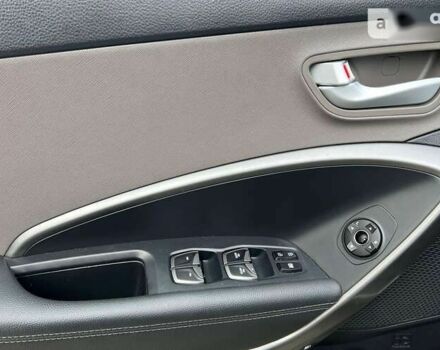 Хендай Санта Фе, объемом двигателя 2.4 л и пробегом 27 тыс. км за 19900 $, фото 7 на Automoto.ua