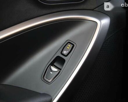 Хендай Санта Фе, объемом двигателя 3.3 л и пробегом 40 тыс. км за 23000 $, фото 27 на Automoto.ua