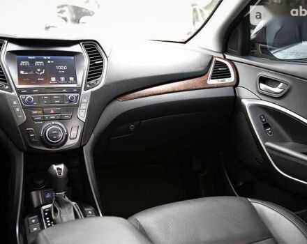 Хендай Санта Фе, объемом двигателя 3.3 л и пробегом 40 тыс. км за 23000 $, фото 15 на Automoto.ua