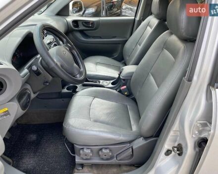 Хендай Санта Фе, об'ємом двигуна 2 л та пробігом 195 тис. км за 3800 $, фото 7 на Automoto.ua