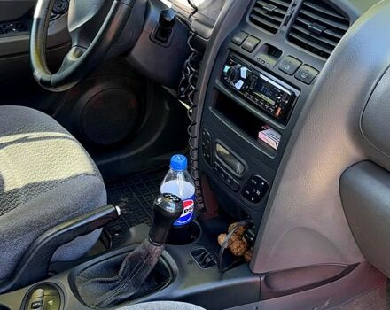 Хендай Санта Фе, объемом двигателя 2 л и пробегом 360 тыс. км за 5200 $, фото 7 на Automoto.ua