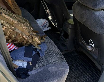 Хендай Санта Фе, объемом двигателя 2 л и пробегом 360 тыс. км за 5200 $, фото 6 на Automoto.ua