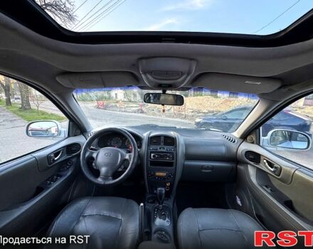 Хендай Санта Фе, объемом двигателя 2 л и пробегом 340 тыс. км за 5499 $, фото 6 на Automoto.ua