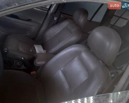 Хендай Санта Фе, об'ємом двигуна 2 л та пробігом 305 тис. км за 3200 $, фото 6 на Automoto.ua