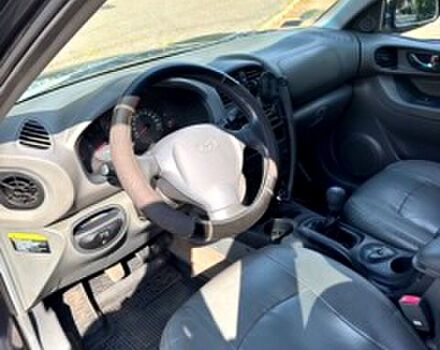 Хендай Санта Фе, объемом двигателя 2 л и пробегом 250 тыс. км за 4000 $, фото 5 на Automoto.ua