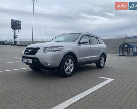 Хендай Санта Фе, объемом двигателя 2.7 л и пробегом 90 тыс. км за 12700 $, фото 16 на Automoto.ua