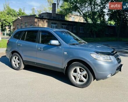 Хендай Санта Фе, объемом двигателя 2.2 л и пробегом 307 тыс. км за 8600 $, фото 2 на Automoto.ua