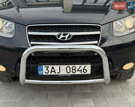 Хендай Санта Фе, объемом двигателя 2.2 л и пробегом 300 тыс. км за 5100 $, фото 46 на Automoto.ua