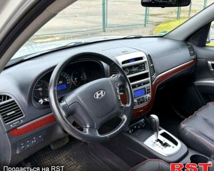 Хендай Санта Фе, об'ємом двигуна 2 л та пробігом 243 тис. км за 3800 $, фото 6 на Automoto.ua