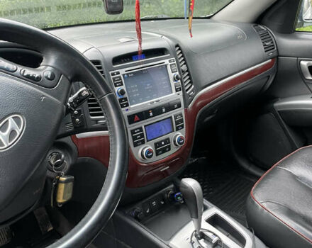 Хендай Санта Фе, объемом двигателя 2.2 л и пробегом 312 тыс. км за 9200 $, фото 5 на Automoto.ua