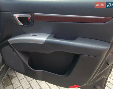 Хендай Санта Фе, об'ємом двигуна 2.2 л та пробігом 255 тис. км за 9200 $, фото 17 на Automoto.ua