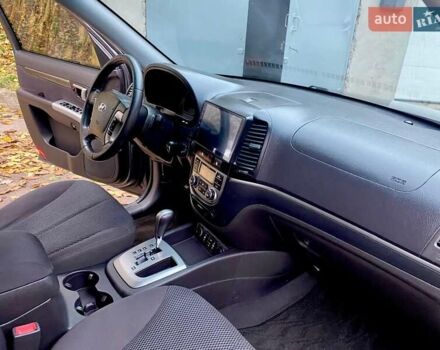 Хендай Санта Фе, объемом двигателя 2.2 л и пробегом 229 тыс. км за 12300 $, фото 13 на Automoto.ua