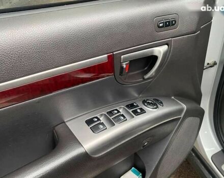 Хендай Санта Фе, объемом двигателя 2 л и пробегом 270 тыс. км за 11900 $, фото 15 на Automoto.ua