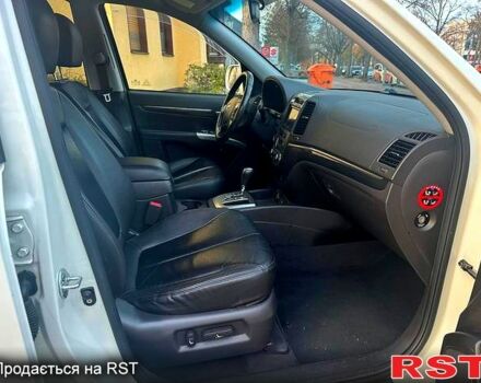Хендай Санта Фе, объемом двигателя 2.2 л и пробегом 270 тыс. км за 8000 $, фото 7 на Automoto.ua