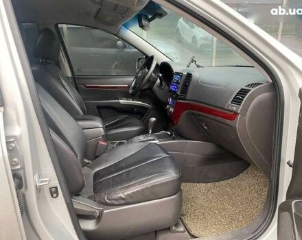 Хендай Санта Фе, объемом двигателя 2 л и пробегом 270 тыс. км за 11900 $, фото 10 на Automoto.ua