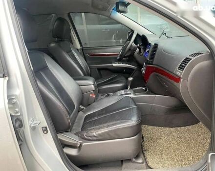 Хендай Санта Фе, объемом двигателя 2 л и пробегом 270 тыс. км за 11900 $, фото 9 на Automoto.ua