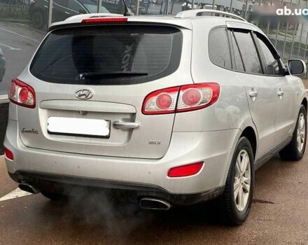 Хендай Санта Фе, объемом двигателя 2 л и пробегом 270 тыс. км за 11900 $, фото 4 на Automoto.ua