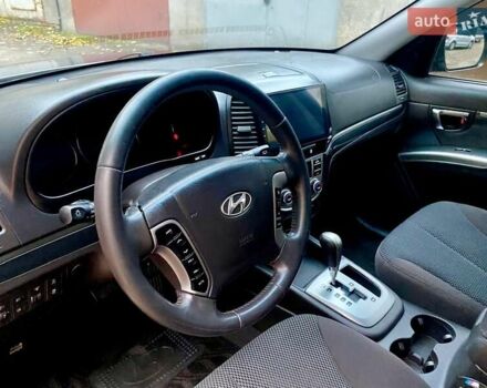 Хендай Санта Фе, объемом двигателя 2.2 л и пробегом 229 тыс. км за 12300 $, фото 14 на Automoto.ua