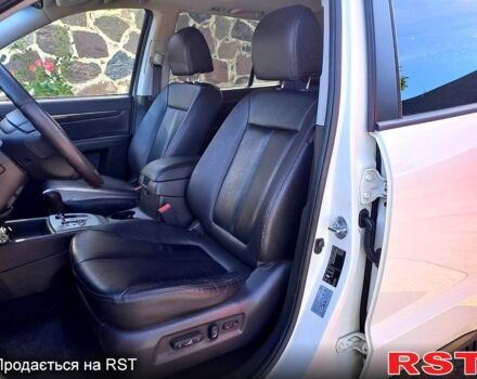 Хендай Санта Фе, объемом двигателя 2.2 л и пробегом 185 тыс. км за 9000 $, фото 5 на Automoto.ua