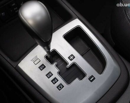 Хендай Санта Фе, об'ємом двигуна 2 л та пробігом 174 тис. км за 13600 $, фото 23 на Automoto.ua