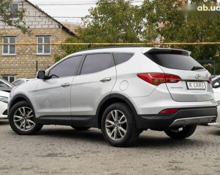 Хендай Санта Фе, объемом двигателя 2 л и пробегом 181 тыс. км за 15700 $, фото 3 на Automoto.ua