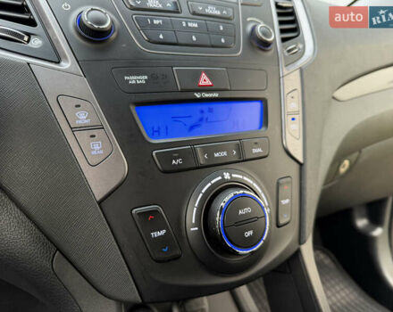 Хендай Санта Фе, об'ємом двигуна 2.36 л та пробігом 147 тис. км за 13951 $, фото 56 на Automoto.ua