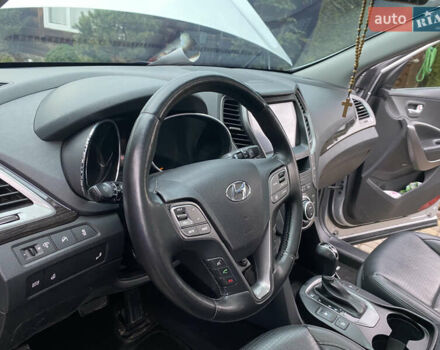 Хендай Санта Фе, об'ємом двигуна 2 л та пробігом 168 тис. км за 17500 $, фото 13 на Automoto.ua