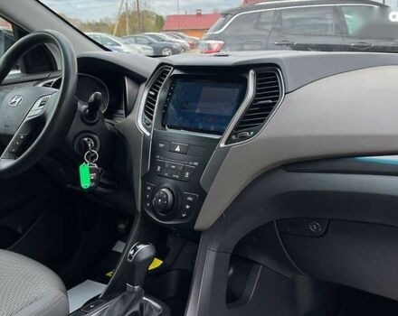 Хендай Санта Фе, объемом двигателя 2.4 л и пробегом 165 тыс. км за 11990 $, фото 18 на Automoto.ua