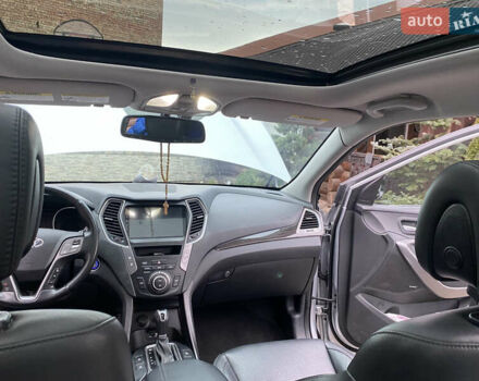 Хендай Санта Фе, об'ємом двигуна 2 л та пробігом 168 тис. км за 17500 $, фото 12 на Automoto.ua