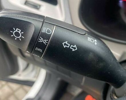 Хендай Санта Фе, объемом двигателя 2.4 л и пробегом 152 тыс. км за 12500 $, фото 24 на Automoto.ua