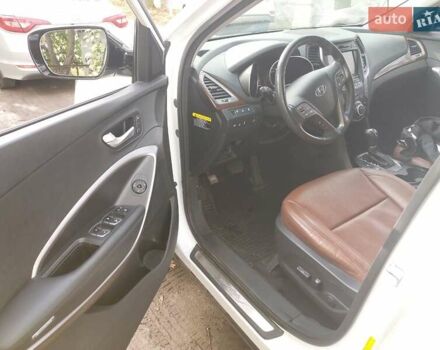 Хендай Санта Фе, об'ємом двигуна 2 л та пробігом 137 тис. км за 15500 $, фото 7 на Automoto.ua