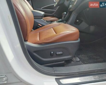 Хендай Санта Фе, об'ємом двигуна 2 л та пробігом 137 тис. км за 15500 $, фото 15 на Automoto.ua