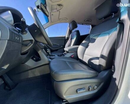 Хендай Санта Фе, объемом двигателя 2 л и пробегом 198 тыс. км за 17900 $, фото 16 на Automoto.ua