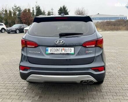 Хендай Санта Фе, объемом двигателя 2 л и пробегом 202 тыс. км за 17500 $, фото 4 на Automoto.ua