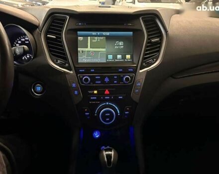 Хендай Санта Фе, объемом двигателя 2 л и пробегом 167 тыс. км за 19900 $, фото 14 на Automoto.ua