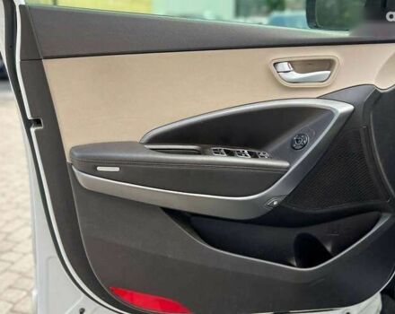 Хендай Санта Фе, объемом двигателя 2.4 л и пробегом 165 тыс. км за 16000 $, фото 7 на Automoto.ua