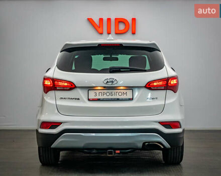 Хендай Санта Фе, объемом двигателя 2.4 л и пробегом 213 тыс. км за 14181 $, фото 5 на Automoto.ua