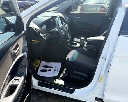 Хендай Санта Фе, объемом двигателя 2.4 л и пробегом 65 тыс. км за 17500 $, фото 8 на Automoto.ua