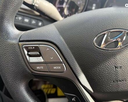 Хендай Санта Фе, объемом двигателя 2.4 л и пробегом 65 тыс. км за 17500 $, фото 13 на Automoto.ua