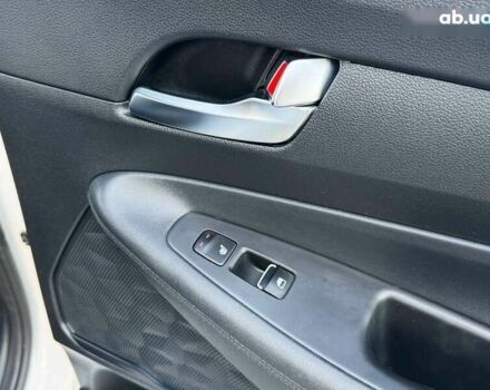 Хендай Санта Фе, объемом двигателя 2.2 л и пробегом 90 тыс. км за 28500 $, фото 29 на Automoto.ua