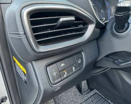 Хендай Санта Фе, объемом двигателя 2 л и пробегом 56 тыс. км за 29500 $, фото 13 на Automoto.ua