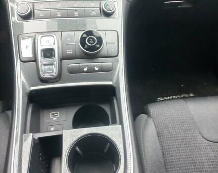 Хендай Санта Фе, объемом двигателя 2.5 л и пробегом 112 тыс. км за 30000 $, фото 14 на Automoto.ua