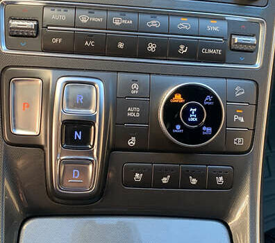 Хендай Санта Фе, объемом двигателя 2.5 л и пробегом 24 тыс. км за 28750 $, фото 18 на Automoto.ua